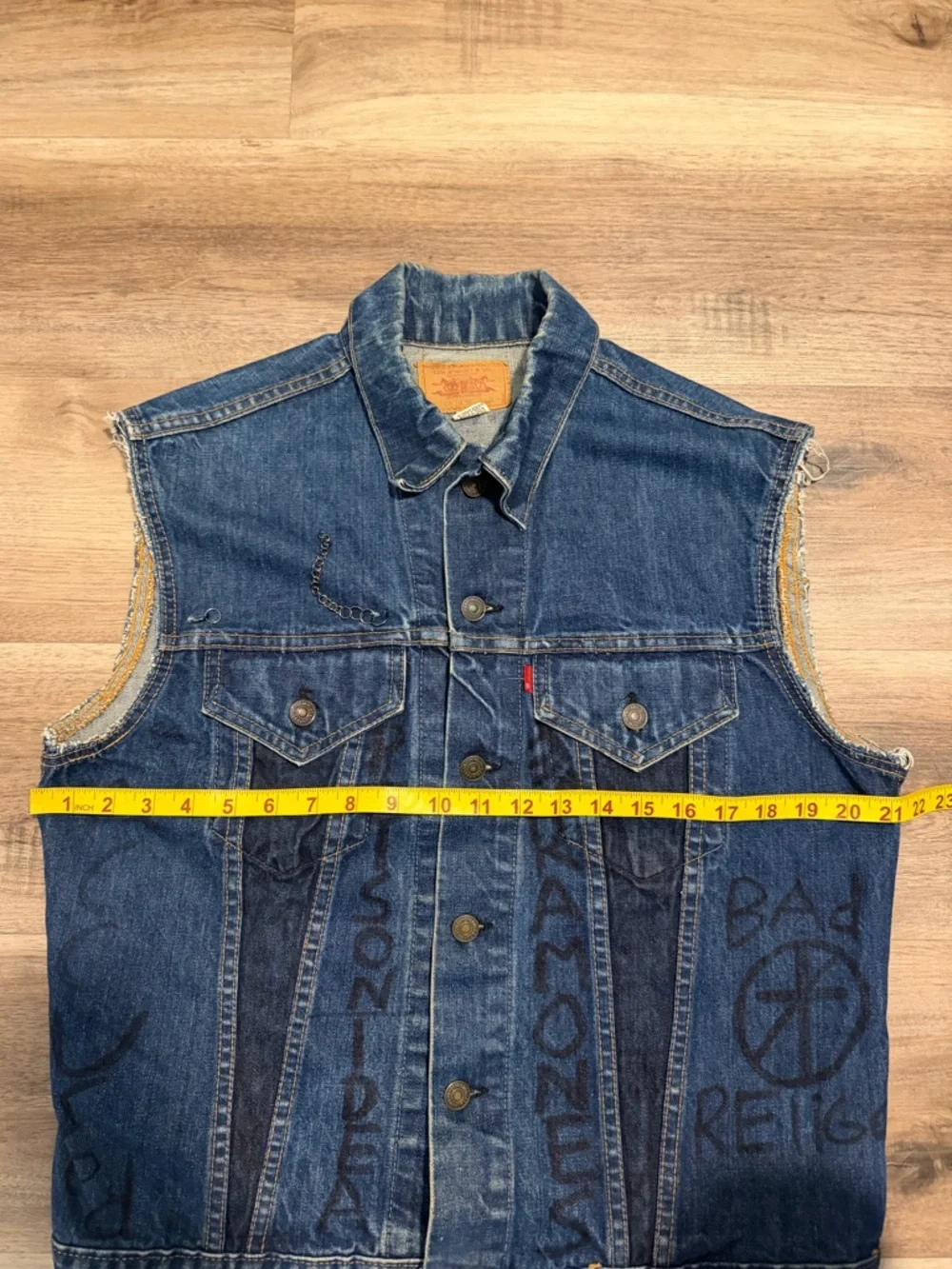 Vintage 1960s 70s Levi’s Type 3 Jacket Biker Punk Cutoff Vest Button 526 Sz 42